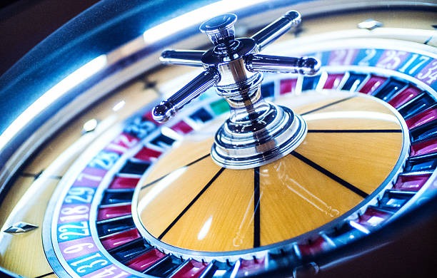 Live Teen Patti table with dealer and cards